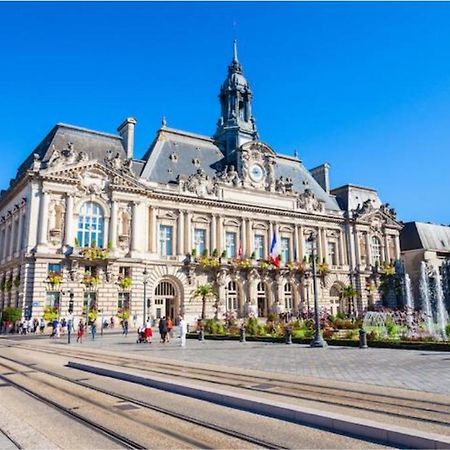 Appartement Rousseau - Centre Ville 5 Minutes Gare Tours Luaran gambar