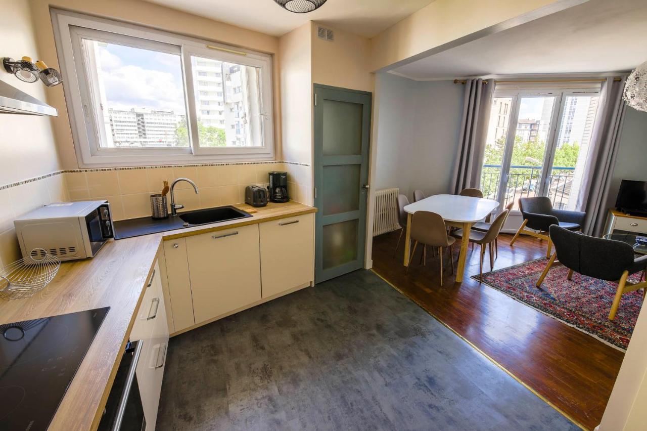 Appartement Rousseau - Centre Ville 5 Minutes Gare Tours Luaran gambar